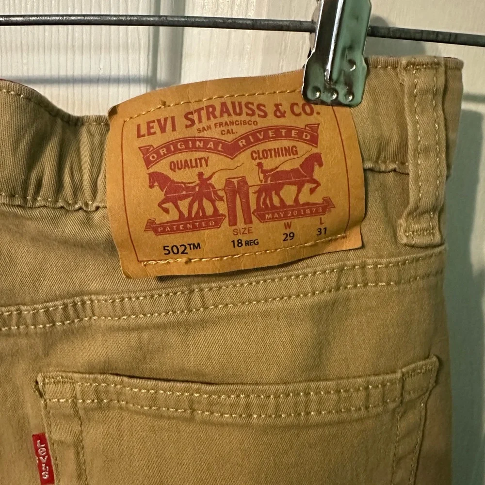 Classic big boys Levi‎ Strauss Khaki Chinos size 18